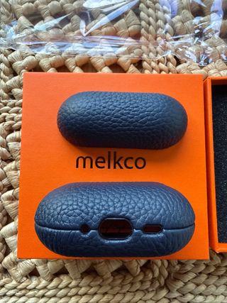 FUNDA PARA AIRPODS PRO 3 TOTALMENTE NUEVA DE PIEL