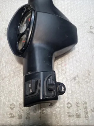 Cuadro relojes Derbi Variant sport