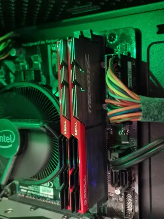 Torre PC Gaming Cooler Master