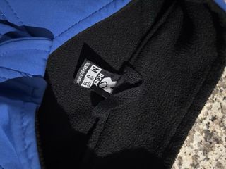 Chaqueta deportiva azul training academy