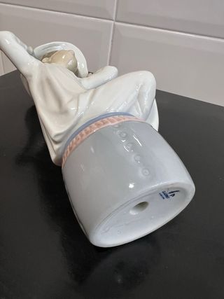 Figura Lladró Niña con sombrero