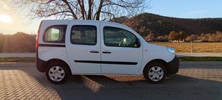 RENAULT KANGOO 1.5 dci  90 CV. Doble Puerta Latera