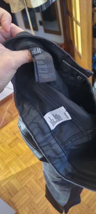 Pantaloni skinny neri lucidi H&M