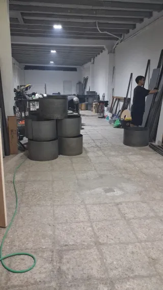 Fabricación a medida: Persianas, Escaleras, Puerta