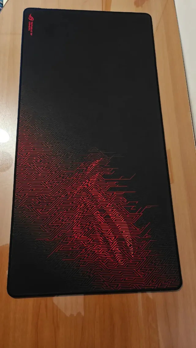 Tappetino Gaming Asus Rog Nero e Rosso