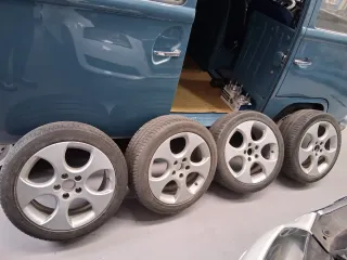 Llantas Golf GTI 5