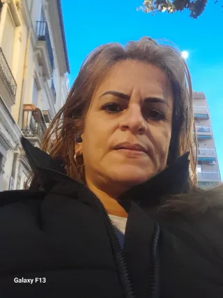 Busco Empleo! Limpieza y bares,me gusta vender