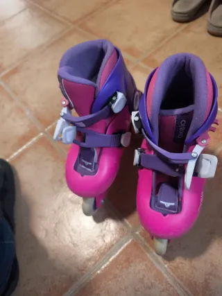Patines Decathlon Talla 26-28 Rosa