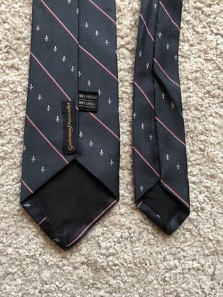 Corbata Galerías Preciados Negra con Rayas Rosas