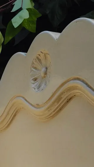 Biombo antiguo madera lacada beige