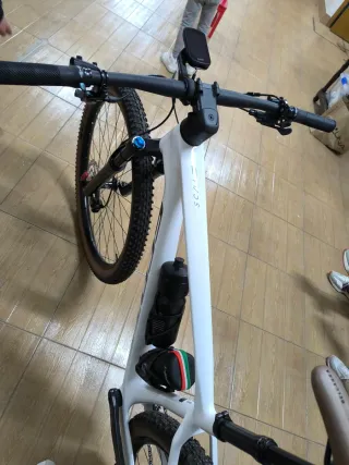 Bicicleta Scott Scale 930 2025