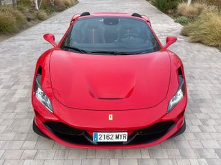 Ferrari F8 SPIDER TRIBUTO