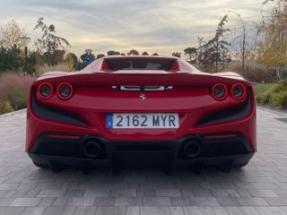 Ferrari F8 SPIDER TRIBUTO