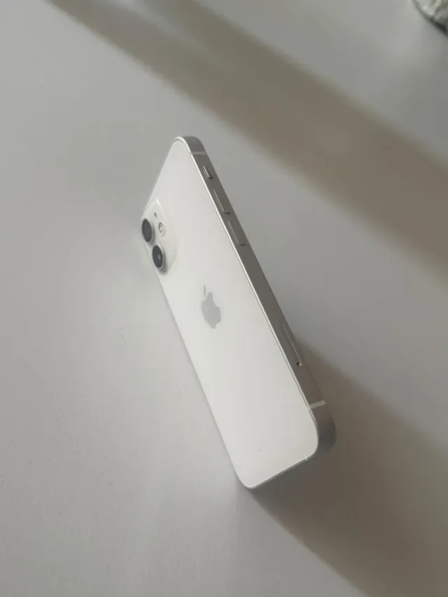iPhone 13 mini