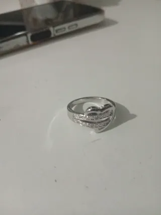 Anillo acero talla nueve corazón brillante