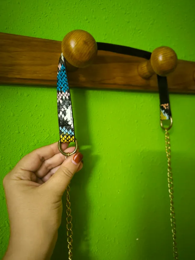 Bolso de cadena estampado serpiente