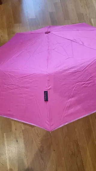 Paraguas Hello Kitty rosa plegable