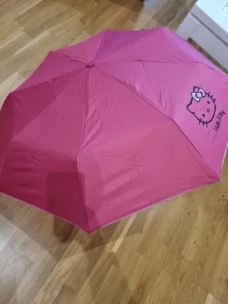 Paraguas Hello Kitty rosa plegable