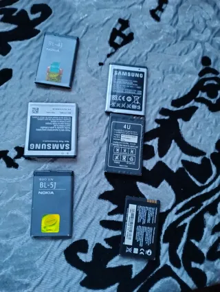 Baterías de móvil de Samsung y nokia