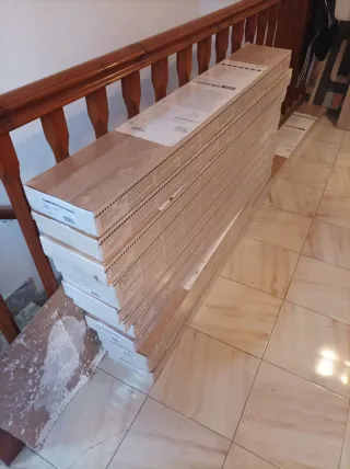 Suelo laminado 70m2 - 22 paquetes