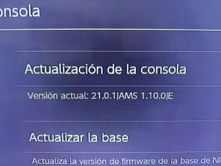 Nintendo Switch OLED Rossa e Bianca