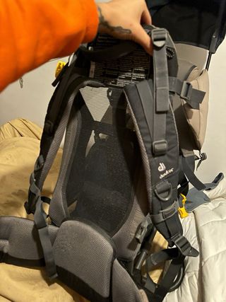 Mochila Portabebés Deuter