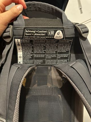 Mochila Portabebés Deuter