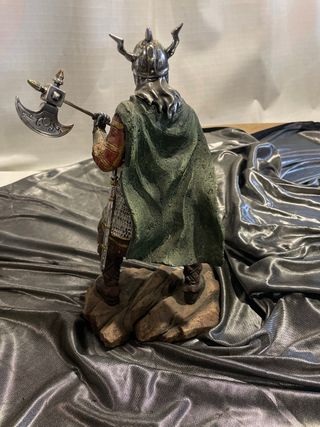 Guerrero Vikingo Figura 32cm