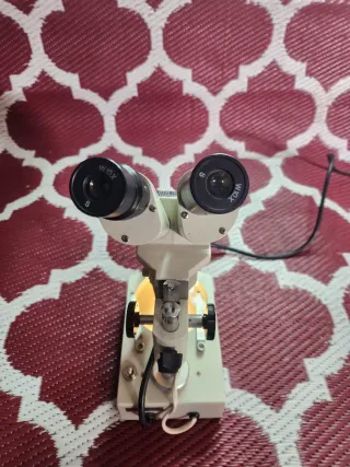 Microscopio Estereoscópico Usado