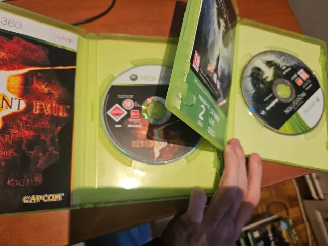 Resident Evil e Dragon Age Inquisition per Xbox 360