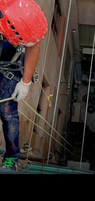 Trabajos verticales  fachadas  e interiores