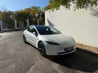 Tesla Model 3 RWD 2024, 15.172 km, garantía Tesla.