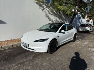 Tesla Model 3 RWD 2024, 15.172 km, garantía Tesla.