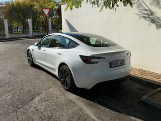Tesla Model 3 RWD 2024, 15.172 km, garantía Tesla.