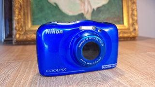 Cámara Digital Nikon Coolpix S33 Azul