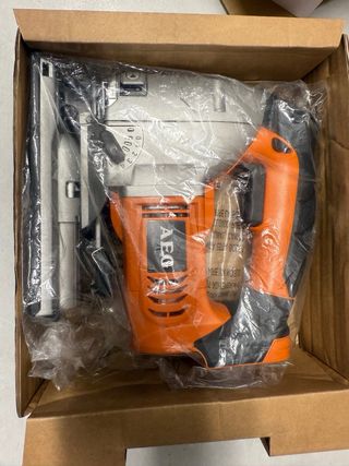 Caladora AEG 18V BST18X-0