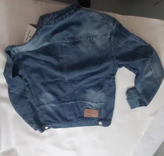 Cazadora vaquera hombre azul