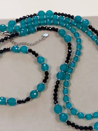 Collana con pietre naturali di Giada Ghiaccio