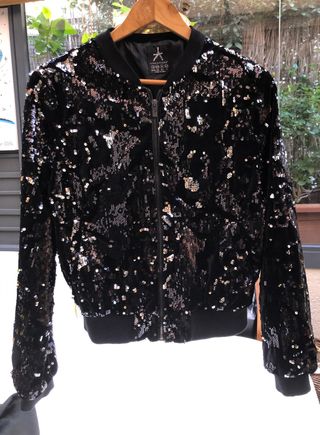 Cazadora lentejuelas fiesta negra y plateada