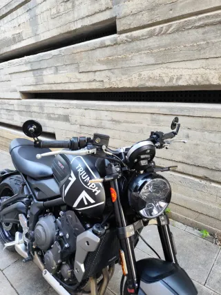 Triumph Trident 660 - 3.500 km - REESTRENO