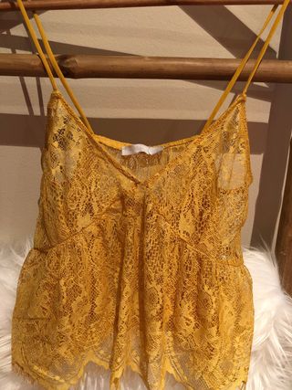 Top lencero Zara amarillo talla única