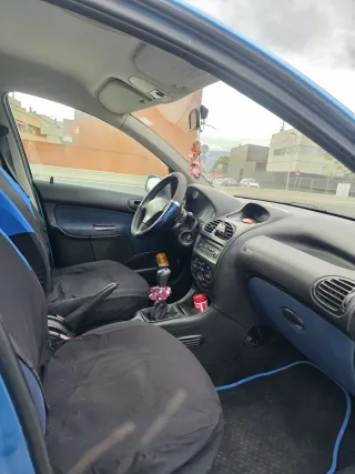 Peugeot 206 2002