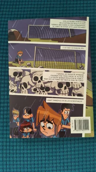 Los Futbolísimos 13: El misterio del jugador nú...