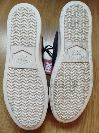 Zapatillas Xti Talla 42 Azul Marino Nuevas