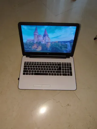 Portátil HP Notebook Windows 10 home 15,6 Blanco