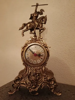 2 Relojes de Bronce Estilo Antiguo