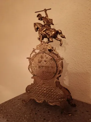 2 Relojes de Bronce Estilo Antiguo