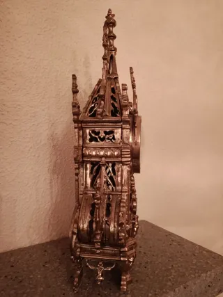 2 Relojes de Bronce Estilo Antiguo