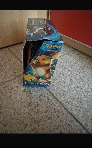 Box Pokémon 7 euro a pacchetto, tutto il box 160