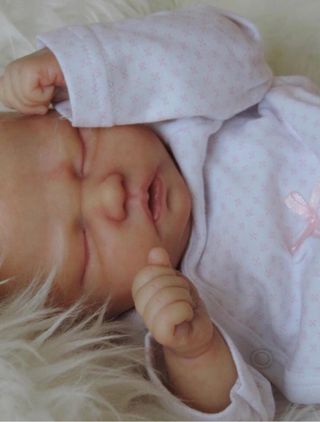 Bebé Reborn realista.